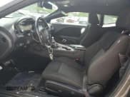 ✅ 2022 Dodge Challenger SXT • VIN: 2C3CDZAG7NH151877 • Lot: 69487744. Wystawiony na Copart z przebiegiem 45 583 mil. Bezpłatny archiwum sprzedaży aukcyjnych z USA i szczegółowy raport historii pojazdu na DreamBid. Zdjęcie 7.