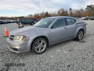 ✅ 2014 Dodge Avenger SE • VIN: 1C3CDZABXEN160777 • Lot: 80303074. Wystawiony na Copart z przebiegiem Nie podano. Bezpłatny archiwum sprzedaży aukcyjnych z USA i szczegółowy raport historii pojazdu na DreamBid. Zdjęcie 1.