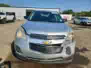 2013 Chevrolet Equinox LS z VIN 2GNALBEK9D6322061, wystawiony jako Copart lot #81141065 z przebiegiem 106 072 mil mil oraz Szkoda całkowita • Salvage title. Historia ofert i sprzedaży dostępna na DreamBid. Obrazek 5.