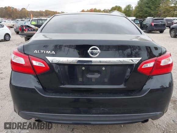 ✅ 2016 Nissan Altima S • VIN: 1N4AL3AP9GN323023 • Lot: 43563099. Wystawiony na IAAI z przebiegiem 109 274 mil. Bezpłatny archiwum sprzedaży aukcyjnych z USA i szczegółowy raport historii pojazdu na DreamBid. Zdjęcie 16.