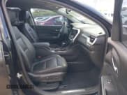 ✅ 2017 GMC Acadia SLT • VIN: 1GKKNMLS7HZ128651 • Lot: 43277637. Wystawiony na IAAI z przebiegiem 91 925 mil. Bezpłatny archiwum sprzedaży aukcyjnych z USA i szczegółowy raport historii pojazdu na DreamBid. Zdjęcie 5.