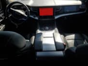 ✅ 2023 Jeep Grand Wagoneer Series II • VIN: 1C4SJSFPXPS574223 • Lot: 52938135. Wystawiony na Copart z przebiegiem 15 237 mil. Bezpłatny archiwum sprzedaży aukcyjnych z USA i szczegółowy raport historii pojazdu na DreamBid. Zdjęcie 8.