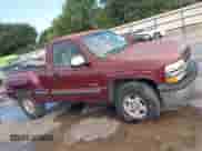 2002 Chevrolet Silverado 1500 LS z VIN 1GCEK14V02Z331249, wystawiony jako IAAI lot #42352384 z przebiegiem 232 697 mil mil oraz . Historia ofert i sprzedaży dostępna na DreamBid. Obrazek 13.