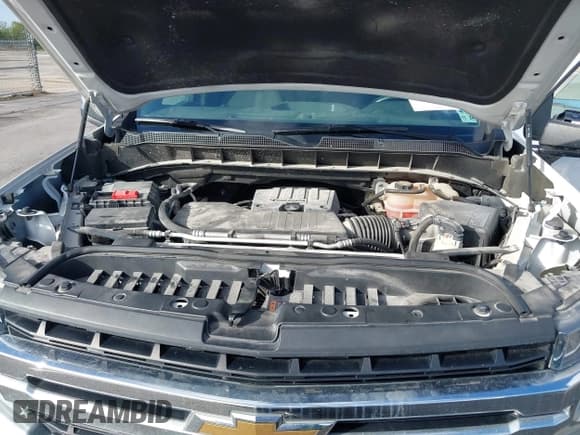 ✅ 2019 Chevrolet Silverado 1500 LT • VIN: 3GCPYDEK3KG132970 • Lot: 40742874. Wystawiony na IAAI z przebiegiem 46 377 mil. Bezpłatny archiwum sprzedaży aukcyjnych z USA i szczegółowy raport historii pojazdu na DreamBid. Zdjęcie 10.