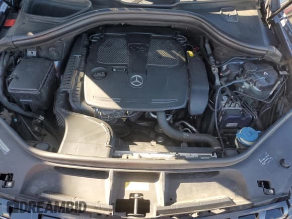 ✅ 2012 Mercedes-Benz M 350 • VIN: 4JGDA5HB9CA020162 • Lot: 89595425. Listed on Copart with 209,893 mi. Free auction sales archive from the USA and detailed vehicle history report at DreamBid. Image 12.