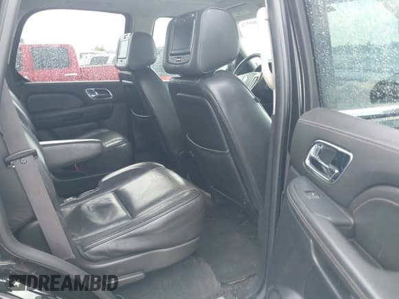 ✅ 2014 Cadillac Escalade Platinum • VIN: 1GYS4DEF7ER118044 • Лот: 42489574. Опубликован ранее на IAAI с пробегом 103 656 миль. Бесплатный доступ к архиву аукционных продаж из США и подробный отчёт об истории автомобиля на DreamBid. Изображение 8.