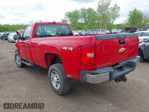 ✅ 2013 Chevrolet Silverado 2500HD Work Truck • VIN: 1GC0KVCG5DZ144211 • Lot: 42232055. Listed on IAAI with 27,235 mi. Free auction sales archive from the USA and detailed vehicle history report at DreamBid. Image 3.
