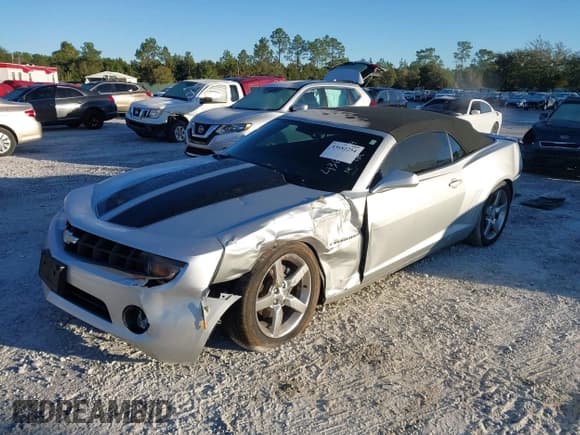 ✅ 2012 Chevrolet Camaro 1LT • VIN: 2G1FB3D35C9116372 • Lot: 43682254. Wystawiony na IAAI z przebiegiem 111 452 mil. Bezpłatny archiwum sprzedaży aukcyjnych z USA i szczegółowy raport historii pojazdu na DreamBid. Zdjęcie 2.