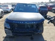 ✅ 2020 Land Rover Range Rover HSE • VIN: SALGS2RU8LA403337 • Lot: 43899901. Wystawiony na IAAI z przebiegiem 25 836 mil. Bezpłatny archiwum sprzedaży aukcyjnych z USA i szczegółowy raport historii pojazdu na DreamBid. Zdjęcie 13.