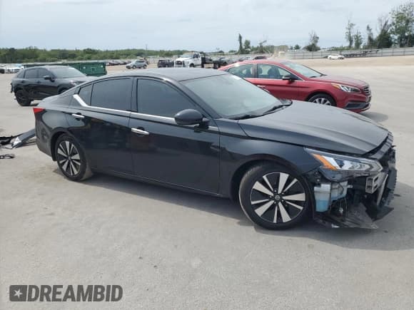 ✅ 2019 Nissan Altima SV • VIN: 1N4BL4DVXKC148287 • Lot: 57852895. Listed on Copart with 198,959 mi. Free auction sales archive from the USA and detailed vehicle history report at DreamBid. Image 4.