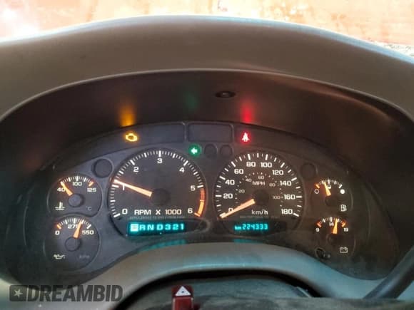 ✅ 2004 Chevrolet Blazer LS • VIN: 1GNDT13X74K135842 • Lot: 88778375. Wystawiony na Copart z przebiegiem 224 333 mil. Bezpłatny archiwum sprzedaży aukcyjnych z USA i szczegółowy raport historii pojazdu na DreamBid. Zdjęcie 9.