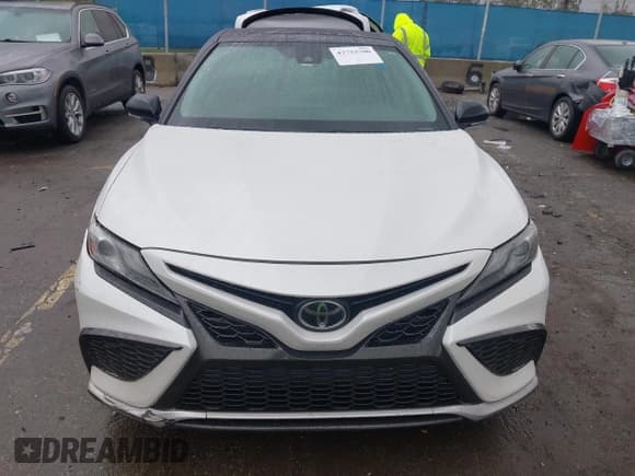 ✅ 2022 Toyota Camry XSE • VIN: 4T1K61AK2NU024311 • Lot: 43733700. Listed on IAAI with 143,279 mi. Free auction sales archive from the USA and detailed vehicle history report at DreamBid. Image 13.