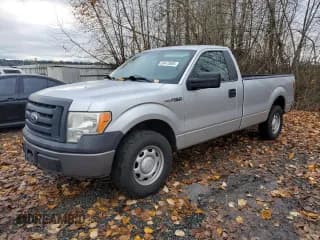 ✅ 2010 Ford F-150 XL • VIN: 1FTMF1CW2AKA20925 • Lot: 93473055. Listed on Copart with 85,681 mi. Free auction sales archive from the USA and detailed vehicle history report at DreamBid. Image 1.