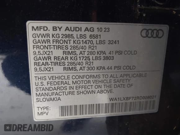 ✅ 2024 Audi Q7 Premium Plus • VIN: WA1LXBF72RD006021 • Lot: 43516468. Wystawiony na IAAI z przebiegiem 12 139 mil. Bezpłatny archiwum sprzedaży aukcyjnych z USA i szczegółowy raport historii pojazdu na DreamBid. Zdjęcie 9.