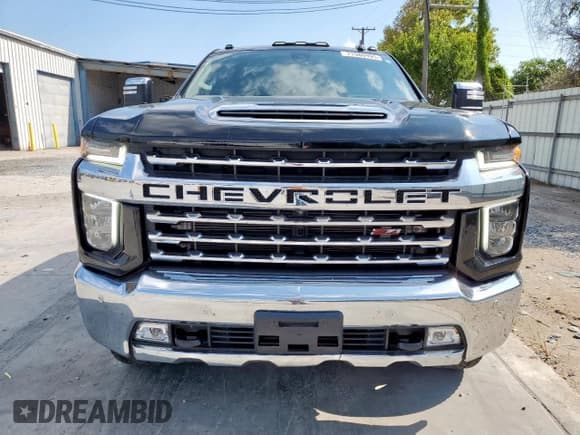 ✅ 2022 Chevrolet Silverado 2500HD LTZ • VIN: 2GC1YPEY1N1219212 • Lot: 71980995. Listed on Copart with 34,771 mi. Free auction sales archive from the USA and detailed vehicle history report at DreamBid. Image 5.