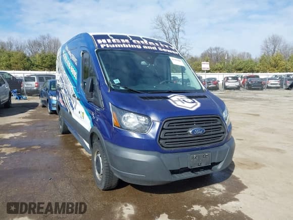 ✅ 2017 Ford Transit • VIN: 1FTYR2CM1HKB20585 • Лот: 41769400. Опубликован ранее на IAAI с пробегом Не указан. Бесплатный доступ к архиву аукционных продаж из США и подробный отчёт об истории автомобиля на DreamBid. Изображение 1.