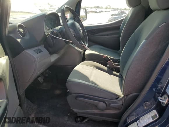 ✅ 2013 Nissan NV200 SV • VIN: 3N6CM0KN9DK694211 • Lot: 62126905. Listed on Copart with 154,841 mi. Free auction sales archive from the USA and detailed vehicle history report at DreamBid. Image 7.