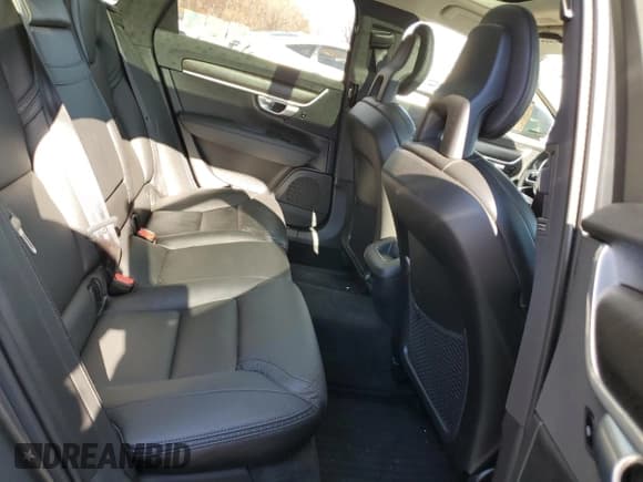 ✅ 2017 Volvo V90 • VIN: YV4A22NL2H1006186 • Лот: 80231784. Опубликован ранее на Copart с пробегом 79 486 миль. Бесплатный доступ к архиву аукционных продаж из США и подробный отчёт об истории автомобиля на DreamBid. Изображение 10.