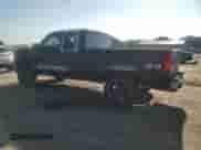 ✅ 2005 Chevrolet Silverado 1500 LS • VIN: 1GCEK19V45E151261 • Lot: 61556275. Wystawiony na Copart z przebiegiem 329 943 mil mil. Skorzystaj z bezpłatnego archiwum sprzedaży aukcyjnych z USA i zobacz szczegółowy raport historii pojazdu na DreamBid. Zdjęcie 2.