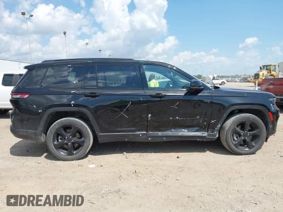 ✅ 2023 Jeep Grand Cherokee Laredo • VIN: 1C4RJJAG1P8874598 • Лот: 43206527. Опубликован ранее на IAAI с пробегом 40 904 миль. Бесплатный доступ к архиву аукционных продаж из США и подробный отчёт об истории автомобиля на DreamBid. Изображение 14.