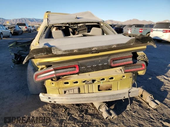 ✅ 2021 Dodge Challenger SRT Super Stock • VIN: 2C3CDZL97MH617966 • Lot: 83777254. Wystawiony na Copart z przebiegiem Nie podano. Bezpłatny archiwum sprzedaży aukcyjnych z USA i szczegółowy raport historii pojazdu na DreamBid. Zdjęcie 6.