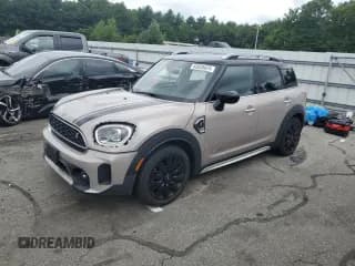 ✅ 2022 MINI Countryman Cooper S • VIN: WMZ83BR03N3N99670 • Lot: 63835425. Wystawiony na Copart z przebiegiem 27 687 mil. Bezpłatny archiwum sprzedaży aukcyjnych z USA i szczegółowy raport historii pojazdu na DreamBid. Zdjęcie 1.