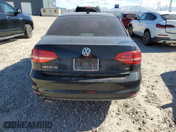 ✅ 2015 Volkswagen Jetta SE • VIN: 3VWD07AJXFM239480 • Lot: 47107385. Listed on Copart with Not provided. Free auction sales archive from the USA and detailed vehicle history report at DreamBid. Image 6.