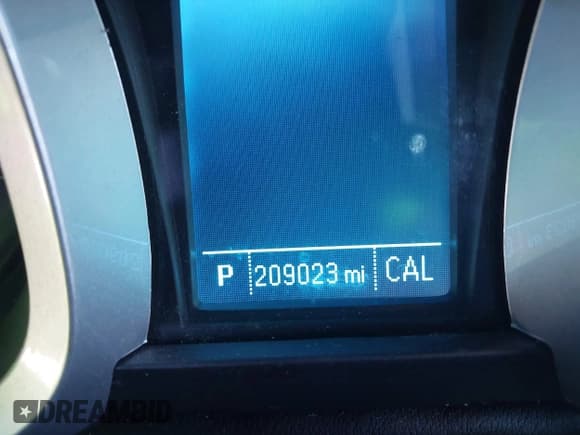 ✅ 2015 Chevrolet Equinox LS • VIN: 2GNALAEK8F1180392 • Лот: 43509622. Опубликован ранее на IAAI с пробегом 209 023 миль. Бесплатный доступ к архиву аукционных продаж из США и подробный отчёт об истории автомобиля на DreamBid. Изображение 15.