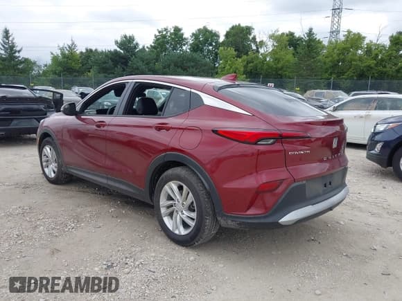 ✅ 2024 Buick Envista Preferred • VIN: KL47LAE24RB219819 • Lot: 43023832. Wystawiony na IAAI z przebiegiem Nie podano. Bezpłatny archiwum sprzedaży aukcyjnych z USA i szczegółowy raport historii pojazdu na DreamBid. Zdjęcie 3.