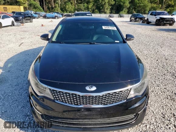 ✅ 2018 Kia Optima EX • VIN: 5XXGU4L32JG220613 • Lot: 84981045. Wystawiony na Copart z przebiegiem 141 759 mil. Bezpłatny archiwum sprzedaży aukcyjnych z USA i szczegółowy raport historii pojazdu na DreamBid. Zdjęcie 5.