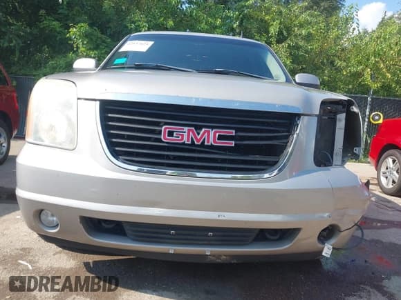 ✅ 2007 GMC Yukon SLT • VIN: 1GKFK13057J154363 • Lot: 42937025. Listed on IAAI with Not provided. Free auction sales archive from the USA and detailed vehicle history report at DreamBid. Image 6.