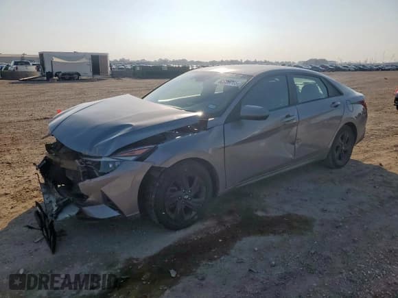 ✅ 2022 Hyundai Elantra SEL • VIN: KMHLM4AG4NU253404 • Lot: 80006765. Listed on Copart with 73,575 mi. Free auction sales archive from the USA and detailed vehicle history report at DreamBid. Image 1.