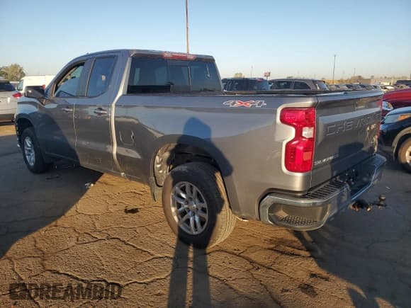 ✅ 2019 Chevrolet Silverado 1500 LT • VIN: 1GCRYDED9KZ245459 • Lot: 85310685. Wystawiony na Copart z przebiegiem 52 680 mil. Bezpłatny archiwum sprzedaży aukcyjnych z USA i szczegółowy raport historii pojazdu na DreamBid. Zdjęcie 2.