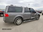 ✅ 2013 Lincoln Navigator • VIN: 5LMJJ3H51DEL08198 • Lot: 63591615. Wystawiony na Copart z przebiegiem 191 836 mil. Bezpłatny archiwum sprzedaży aukcyjnych z USA i szczegółowy raport historii pojazdu na DreamBid. Zdjęcie 3.