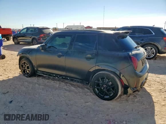 ✅ 2025 MINI Hardtop 4 Door Cooper S • VIN: WMW53GD09S2W65919 • Lot: 92370725. Wystawiony na Copart z przebiegiem 11 276 mil. Bezpłatny archiwum sprzedaży aukcyjnych z USA i szczegółowy raport historii pojazdu na DreamBid. Zdjęcie 2.