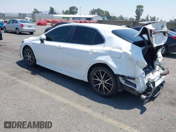 2021 Toyota Camry Hybrid SE с VIN 4T1G31AK8MU549371, выставлен на аукционе IAAI как лот 42910067 с пробегом 125 411 миль миль и . История ставок и продаж доступна на DreamBid. Изображение 3.