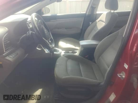 2018 Hyundai Elantra SEL with VIN 5NPD84LF8JH242055, listed as a Copart auction lot 84801715 with 116,908 mi miles and Clean title. Bid and sale history available at DreamBid. Image 7.