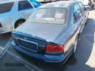2002 Hyundai Sonata GLS с VIN KMHWF35H12A702457, выставлен на аукционе Copart как лот 60985574 с пробегом 99 698 миль миль и Списание • Salvage title. История ставок и продаж доступна на DreamBid. Изображение 6.