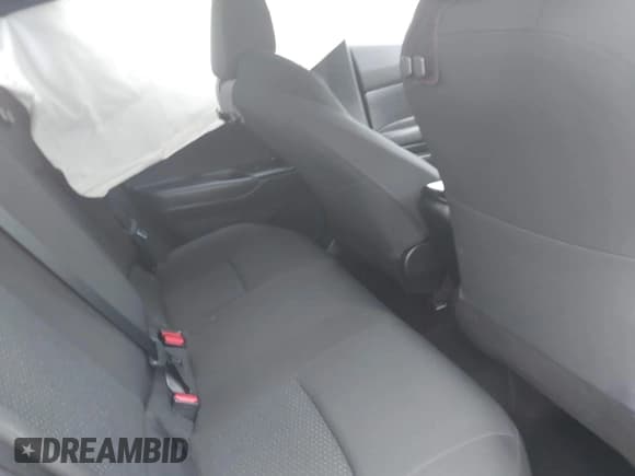 ✅ 2018 Toyota C-HR XLE • VIN: NMTKHMBX3JR019156 • Lot: 43415158. Listed on IAAI with 28,348 mi. Free auction sales archive from the USA and detailed vehicle history report at DreamBid. Image 8.