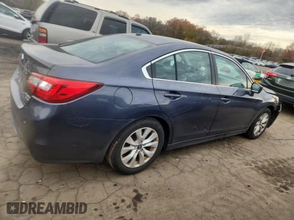 ✅ 2015 Subaru Legacy Premium • VIN: 4S3BNAD63F3018059 • Lot: 91566675. Wystawiony na Copart z przebiegiem 129 688 mil. Bezpłatny archiwum sprzedaży aukcyjnych z USA i szczegółowy raport historii pojazdu na DreamBid. Zdjęcie 3.