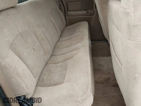 ✅ 2000 Chevrolet Silverado 1500 LS • VIN: 2GCEK19V8Y1310899 • Лот: 43646953. Опубликован ранее на IAAI с пробегом 232 861 миль. Бесплатный доступ к архиву аукционных продаж из США и подробный отчёт об истории автомобиля на DreamBid. Изображение 8.