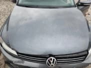 ✅ 2013 Volkswagen Jetta SE • VIN: 3VWDP7AJ9DM281261 • Lot: 89840995. Wystawiony na Copart z przebiegiem 194 299 mil. Bezpłatny archiwum sprzedaży aukcyjnych z USA i szczegółowy raport historii pojazdu na DreamBid. Zdjęcie 11.