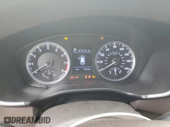 ✅ 2019 Hyundai Santa Fe SE • VIN: 5NMS23AD6KH092076 • Lot: 70301244. Wystawiony na Copart z przebiegiem 120 644 mil. Bezpłatny archiwum sprzedaży aukcyjnych z USA i szczegółowy raport historii pojazdu na DreamBid. Zdjęcie 9.