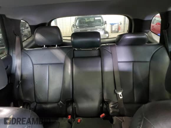 2012 Hyundai Santa Fe Limited с VIN 5XYZKDAGXCG152385, выставлен на аукционе Copart как лот 63775244 с пробегом 149 243 миль миль и Списание • Salvage title. История ставок и продаж доступна на DreamBid. Изображение 10.