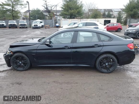 ✅ 2015 BMW 4 Series 428i xDrive • VIN: WBA4C9C56FD330535 • Lot: 43742856. Wystawiony na IAAI z przebiegiem 157 456 mil. Bezpłatny archiwum sprzedaży aukcyjnych z USA i szczegółowy raport historii pojazdu na DreamBid. Zdjęcie 14.