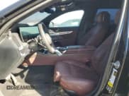 ✅ 2023 BMW 7 Series 760i xDrive • VIN: WBA33EJ0XPCM19382 • Лот: 88171015. Опубликован ранее на Copart с пробегом 4 308 миль. Бесплатный доступ к архиву аукционных продаж из США и подробный отчёт об истории автомобиля на DreamBid. Изображение 7.