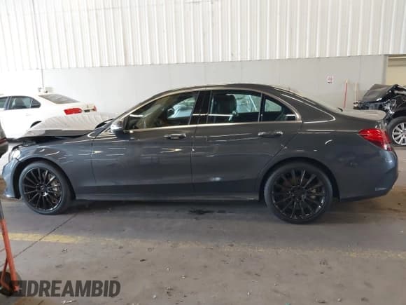 ✅ 2016 Mercedes-Benz C 300 Luxury • VIN: 55SWF4KB2GU104238 • Lot: 42611902. Listed on IAAI with 223,169 mi. Free auction sales archive from the USA and detailed vehicle history report at DreamBid. Image 14.