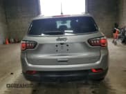 ✅ 2019 Jeep Compass Latitude • VIN: 3C4NJDBB9KT601535 • Lot: 58343345. Wystawiony na Copart z przebiegiem 50 346 mil. Bezpłatny archiwum sprzedaży aukcyjnych z USA i szczegółowy raport historii pojazdu na DreamBid. Zdjęcie 6.