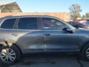 ✅ 2014 Volkswagen Touareg Sport • VIN: WVGEF9BPXED000845 • Lot: 43655040. Listed on IAAI with 107,278 mi. Free auction sales archive from the USA and detailed vehicle history report at DreamBid. Image 14.