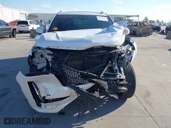 ✅ 2024 Cadillac Escalade ESV 4WD Sport • VIN: 1GYS4PKL4RR168806 • Lot: 43445796. Listed on IAAI with 32,193 mi. Free auction sales archive from the USA and detailed vehicle history report at DreamBid. Image 13.